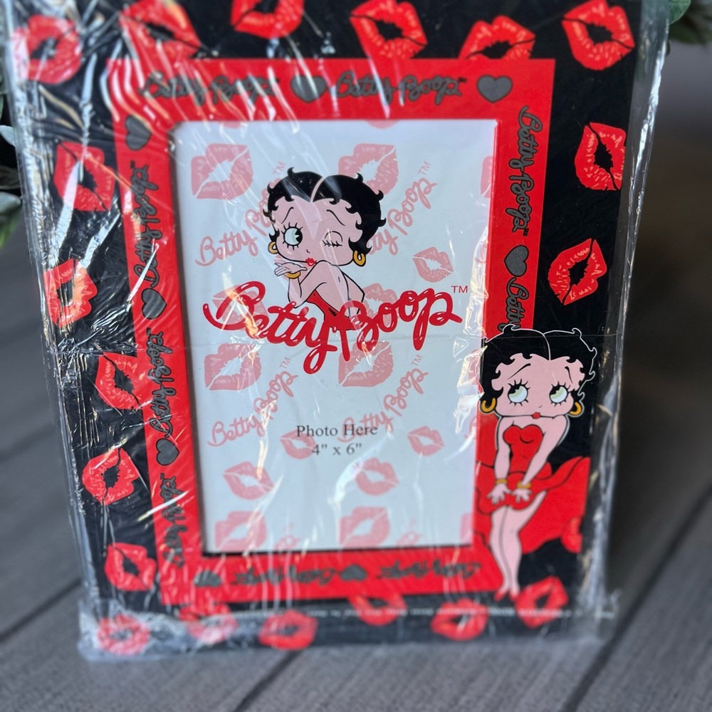 Betty Boop Red and Black Picture Frame